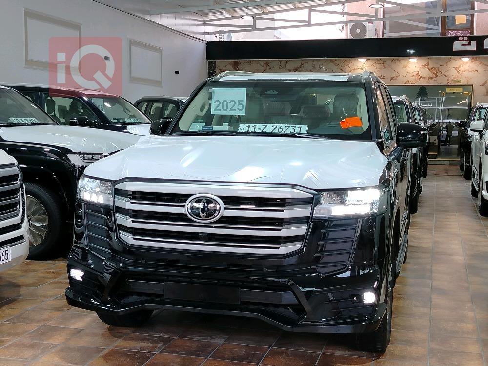 تويوتا لاندكروزر